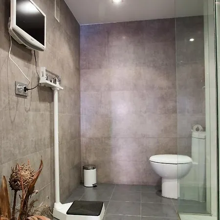 Piso Moderno, Céntrico Y Con Garaje Gratis * Bilbao