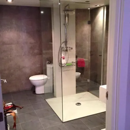 Piso Moderno, Céntrico Y Con Garaje Gratis