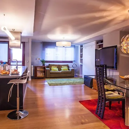 Piso Moderno, Centrico Y Con Garaje Gratis * Bilbao
