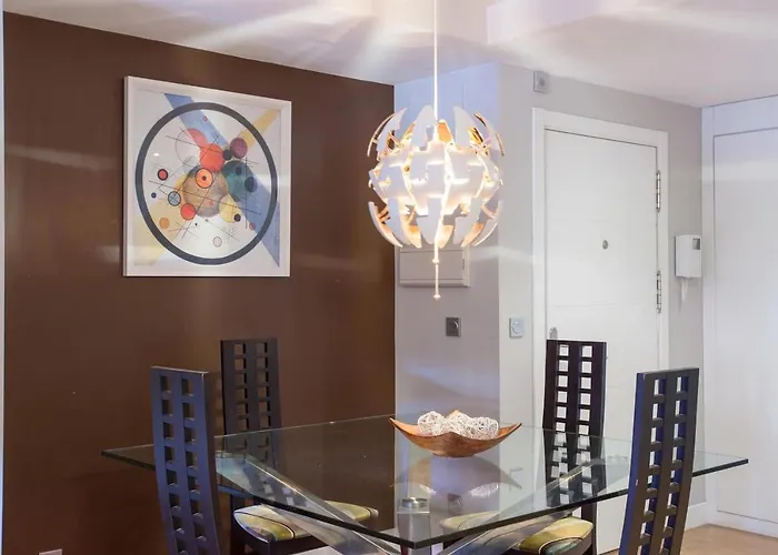 Piso Moderno, Centrico Y Con Garaje Gratis