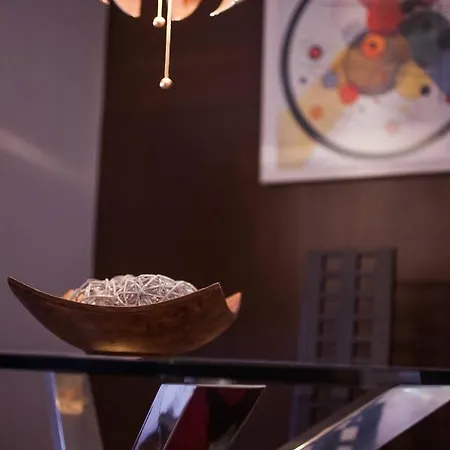 Piso Moderno, Centrico Y Con Garaje Gratis شقة بلباو