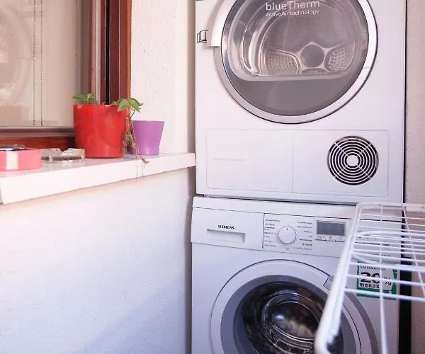 Piso Moderno, Centrico Y Con Garaje Gratis