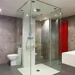 Piso Moderno, Centrico Y Con Garaje Gratis *