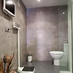 Piso Moderno, Centrico Y Con Garaje Gratis * Bilbao