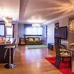 Piso Moderno, Centrico Y Con Garaje Gratis * Bilbao